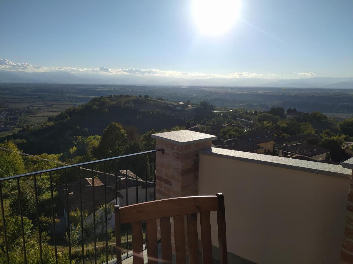 Casa Mantel Holiday Home Panoramic View In Langhe Novello Exterior photo